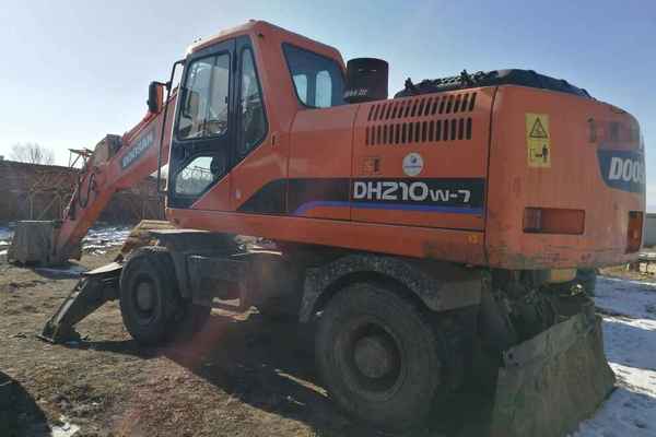 山西出售转让二手7500小时2011年斗山轮挖DH210W挖掘机