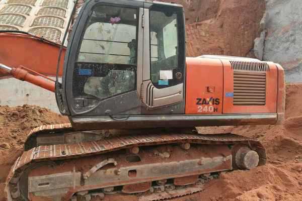 江西出售转让二手7036小时2009年日立ZX200挖掘机