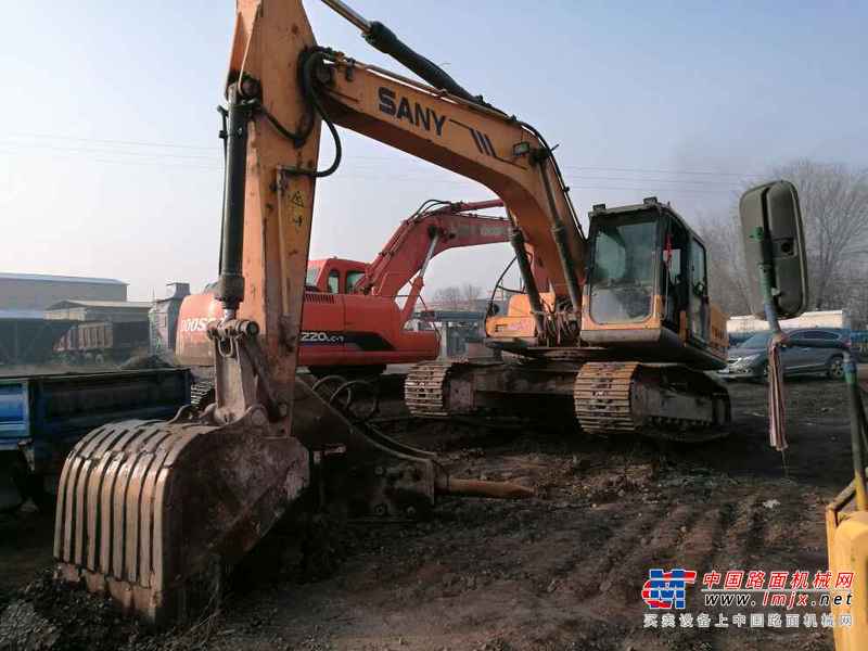 山西出售转让二手5959小时2010年三一重工SY215C8M挖掘机