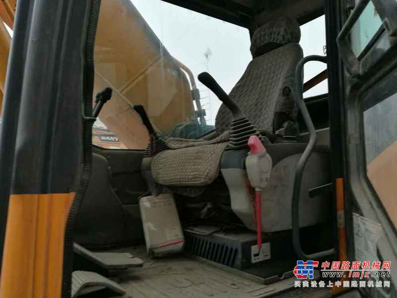 山西出售转让二手6800小时2010年三一重工SY235C挖掘机
