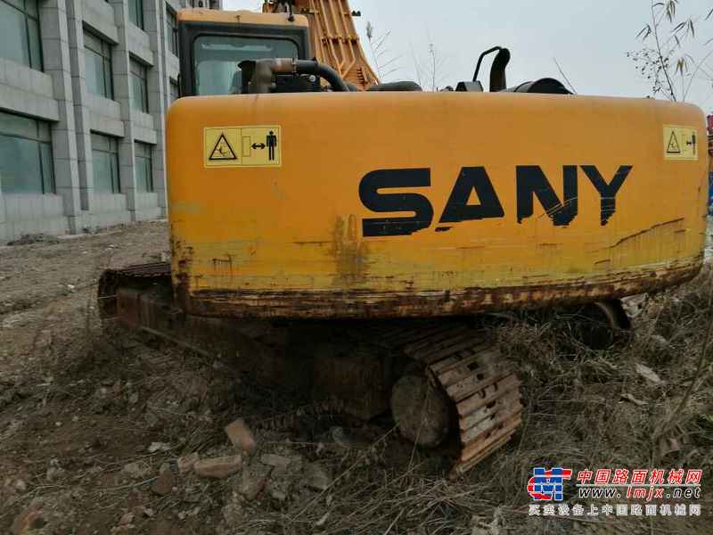 山西出售转让二手6800小时2010年三一重工SY235C挖掘机