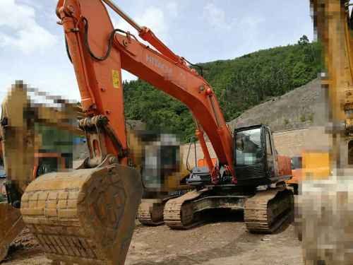 云南出售转让二手7500小时2010年日立ZX360H挖掘机