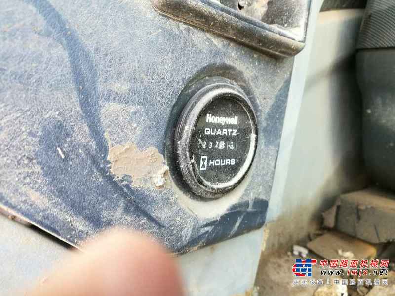 山西出售转让二手10000小时2010年现代R225LC挖掘机