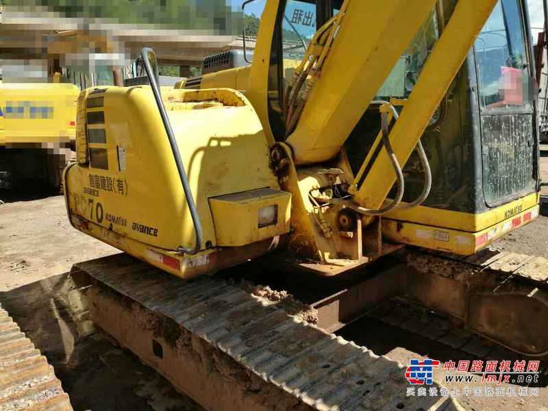 云南出售转让二手16800小时2002年小松PC60挖掘机