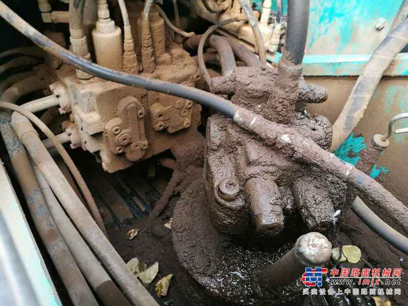 山西出售转让二手9800小时2008年神钢SK210LC挖掘机