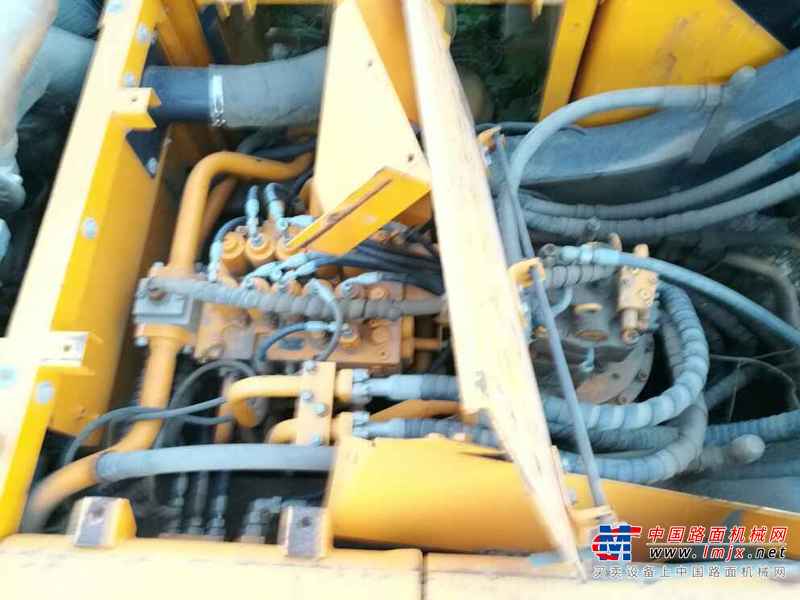 山西出售转让二手5900小时2011年三一重工SY285C挖掘机