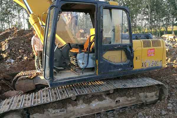 山西出售转让二手6011小时2008年厦工XG822LC挖掘机