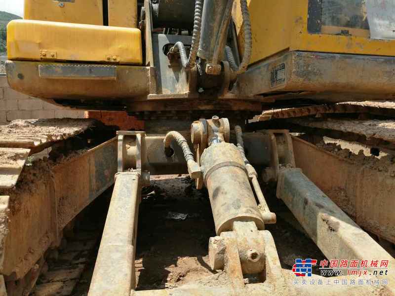 云南出售转让二手6800小时2011年华力重工HL185挖掘机