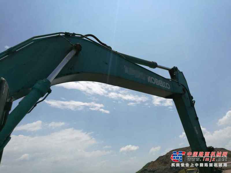 云南出售转让二手6500小时2009年神钢SK260LC挖掘机