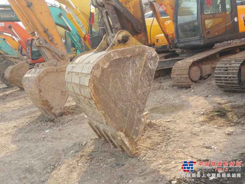山西出售转让二手4700小时2011年现代R225LC挖掘机