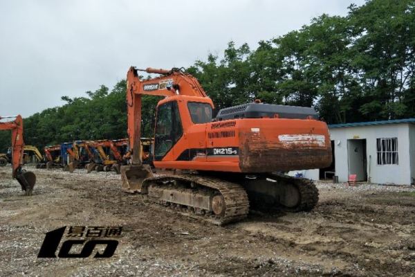 合肥市出售转让二手2010年斗山DH215-9挖掘机