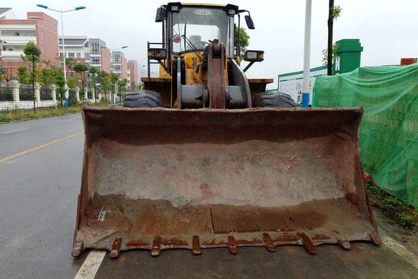四川出售转让二手8563小时2010年福田雷沃FL956F装载机