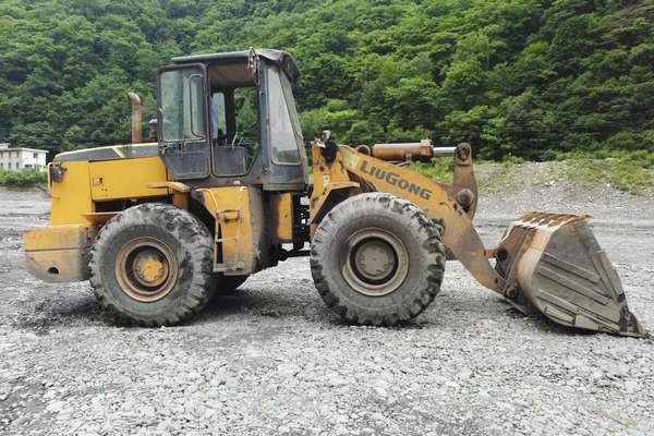 四川出售转让二手9642小时2009年柳工CLG855装载机