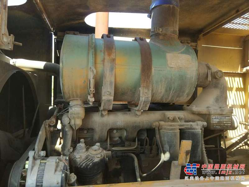 甘肃出售转让二手18000小时2006年龙工ZL30F装载机