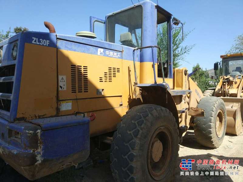 甘肃出售转让二手18000小时2006年龙工ZL30F装载机