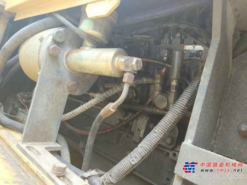 湖北出售转让二手3600小时2015年柳工CLG855装载机