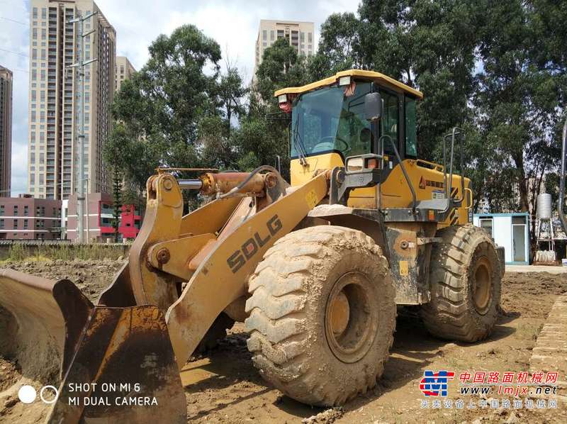 云南出售转让二手8715小时2008年临工LG953装载机