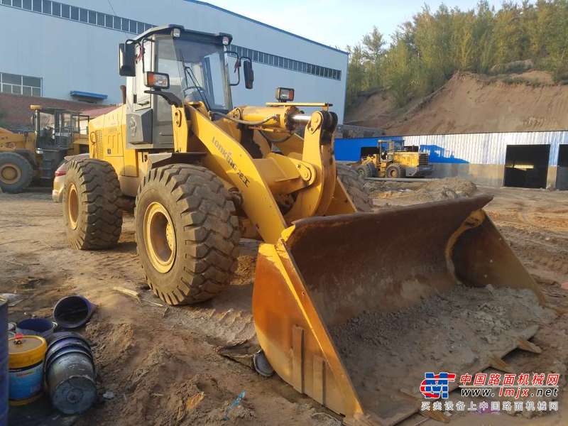 陕西出售转让二手2000小时2015年龙工LG855N装载机