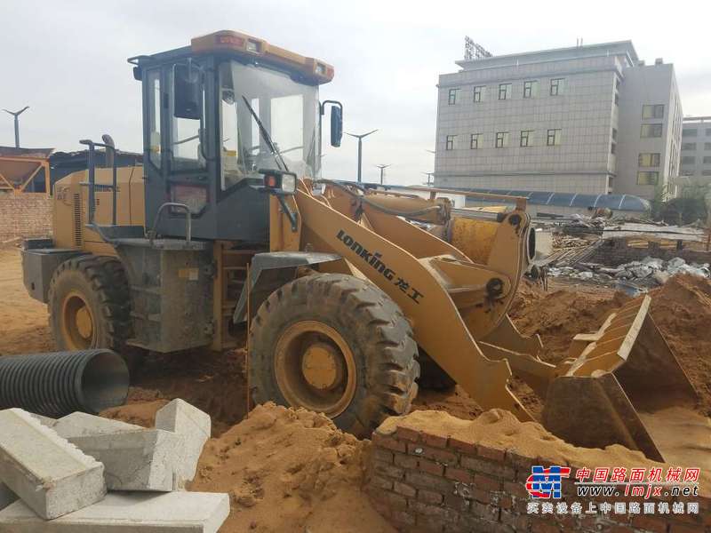 陕西出售转让二手4000小时2012年龙工LG833B装载机