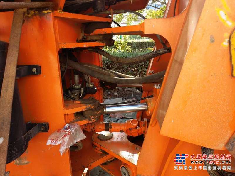 内蒙古出售转让二手4000小时2012年斗山DL503装载机