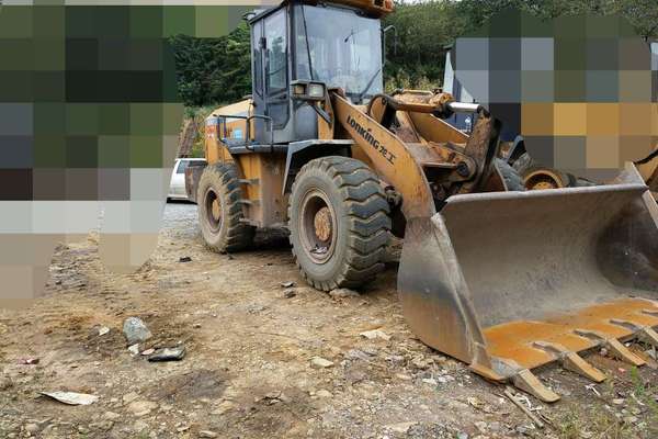 贵州出售转让二手4000小时2011年龙工LG833B装载机