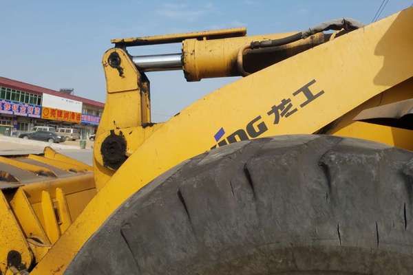 陕西出售转让二手3000小时2010年龙工LG855B装载机