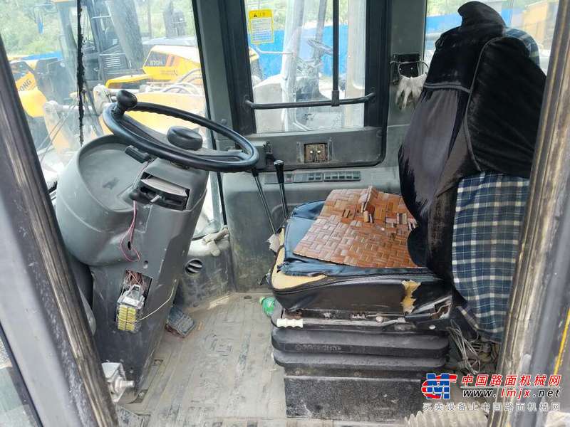 贵州出售转让二手6000小时2012年临工LG953装载机