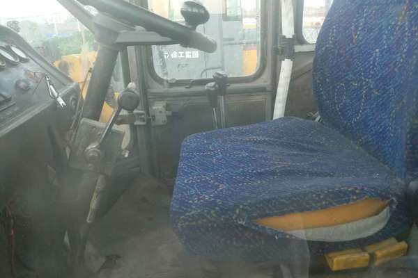 河南出售转让二手3244小时2009年宇通950A装载机