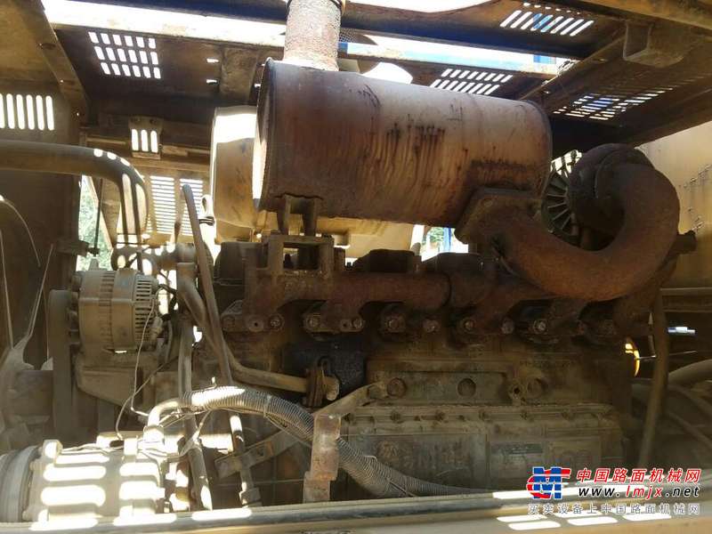 贵州出售转让二手6800小时2010年龙工LG855装载机