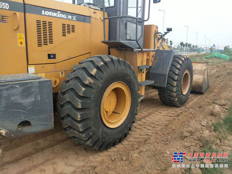 河南出售转让二手3256小时2013年龙工LG855D装载机