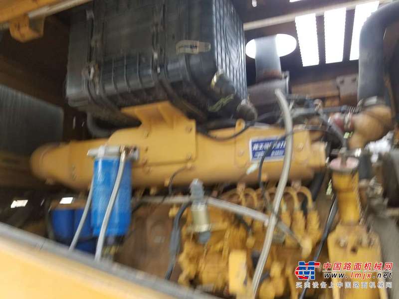 宁夏出售转让二手4000小时2011年龙工LG855B装载机