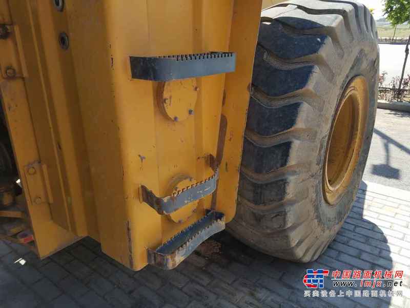 宁夏出售转让二手4000小时2010年龙工LG855B装载机