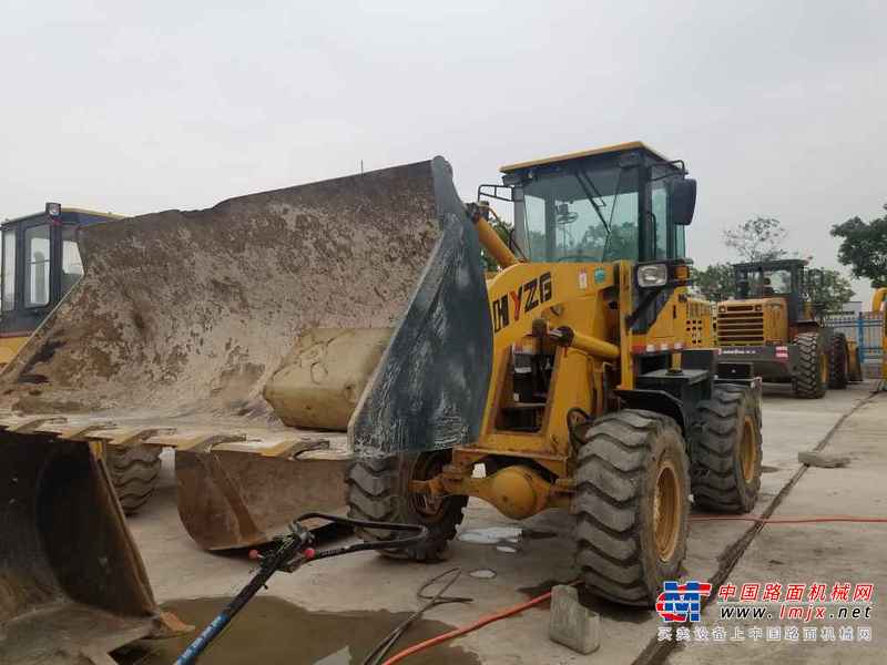 宁夏出售转让二手4000小时2014年华东机械ZL30E装载机