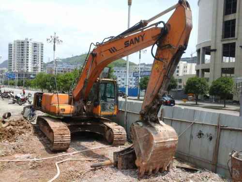 贵州出售转让二手11000小时2009年三一重工SY215C挖掘机