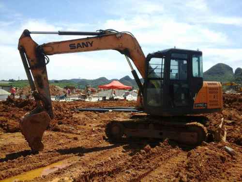 贵州出售转让二手7000小时2012年三一重工SY75C挖掘机