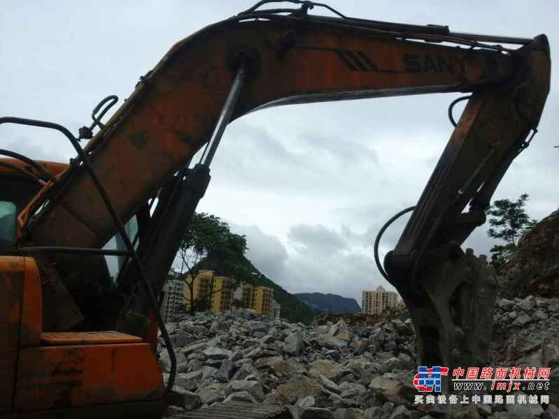 贵州出售转让二手12000小时2010年三一重工SY235C挖掘机