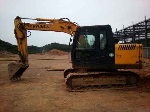 江西出售转让二手6890小时2013年现代R110挖掘机