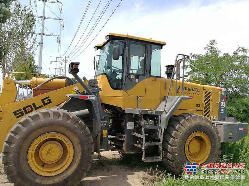 吉林出售转让二手3000小时2013年临工LG956L装载机
