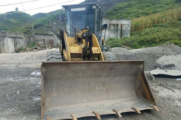 贵州出售转让二手8000小时2010年山工ZL30E装载机