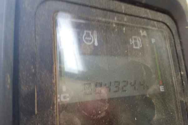 陕西出售转让二手10000小时2005年小松PC138US挖掘机