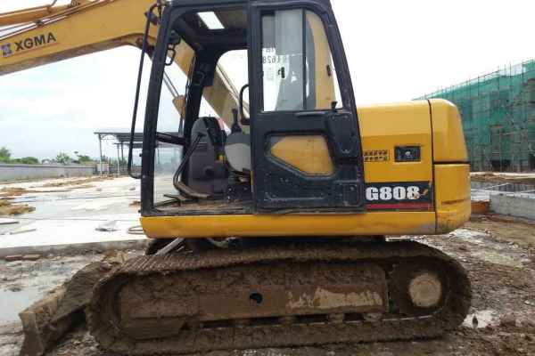 陕西出售转让二手2700小时2013年厦工XG808挖掘机