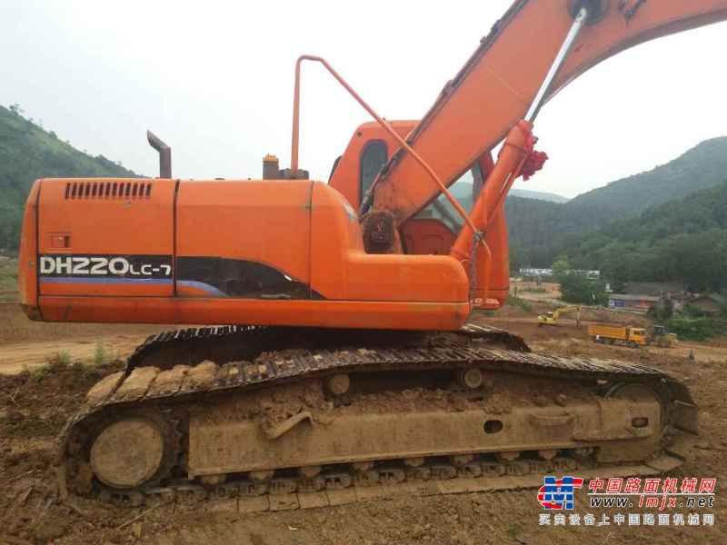 陕西出售转让二手11500小时2008年斗山DH220LC挖掘机