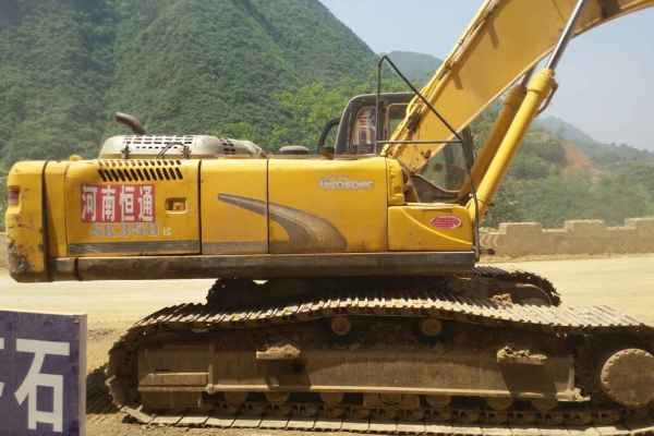 陕西出售转让二手9600小时2011年神钢SK330挖掘机
