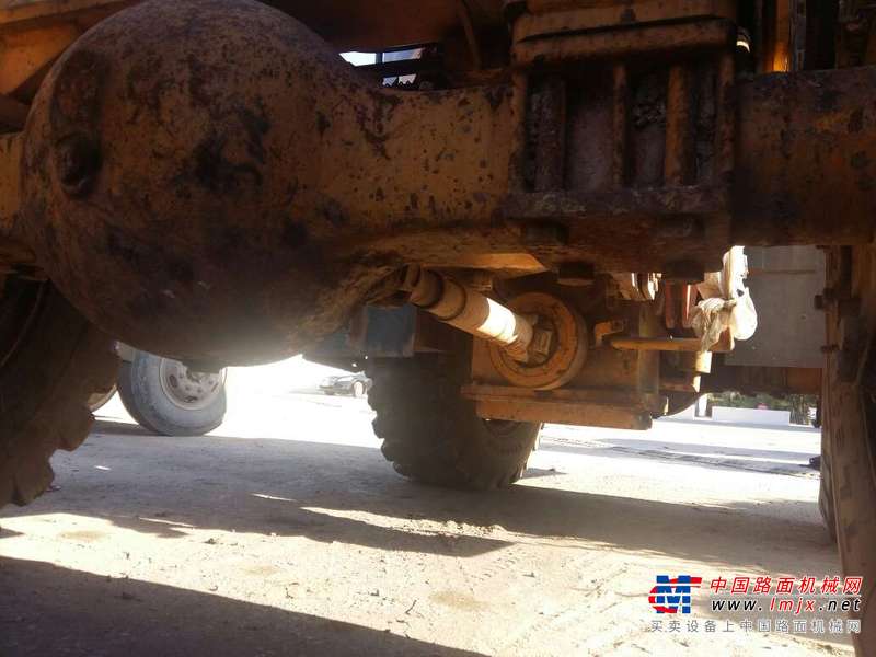 河北出售转让二手2800小时2011年山工SEM630B装载机