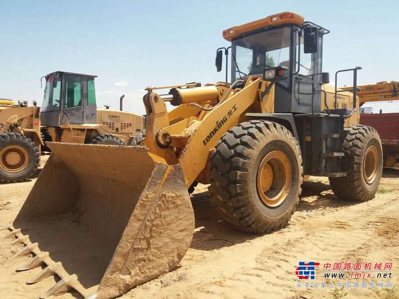 陕西出售转让二手5000小时2013年龙工LG855D装载机