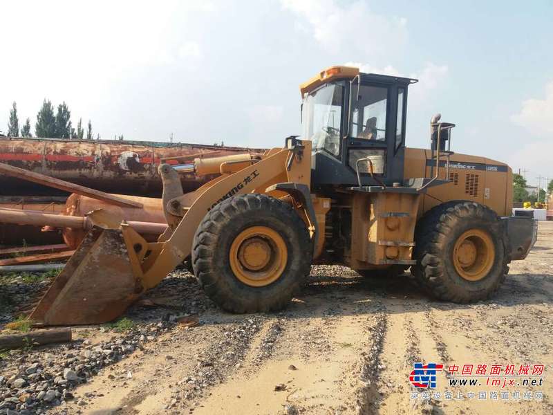 陕西出售转让二手3300小时2010年龙工LG855B装载机