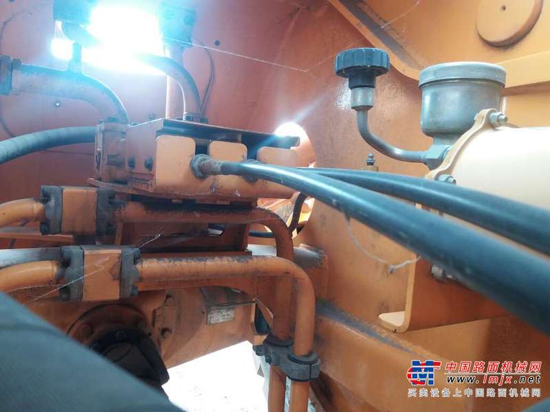 陕西出售转让二手10小时2013年现代HL850G装载机