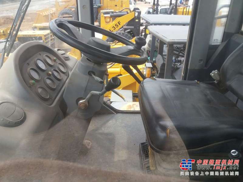 陕西出售转让二手5000小时2014年龙工LG855B装载机