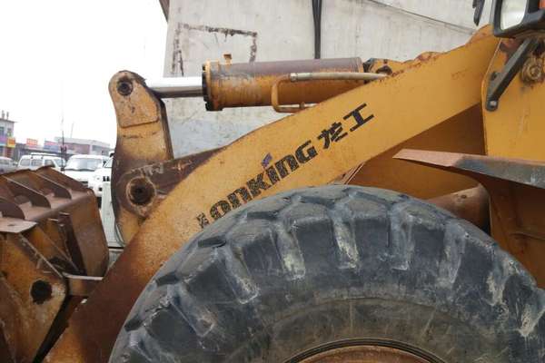 陕西出售转让二手5000小时2010年龙工LG855B装载机