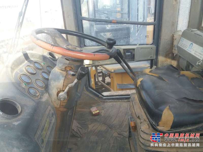 陕西出售转让二手5000小时2010年龙工LG855B装载机